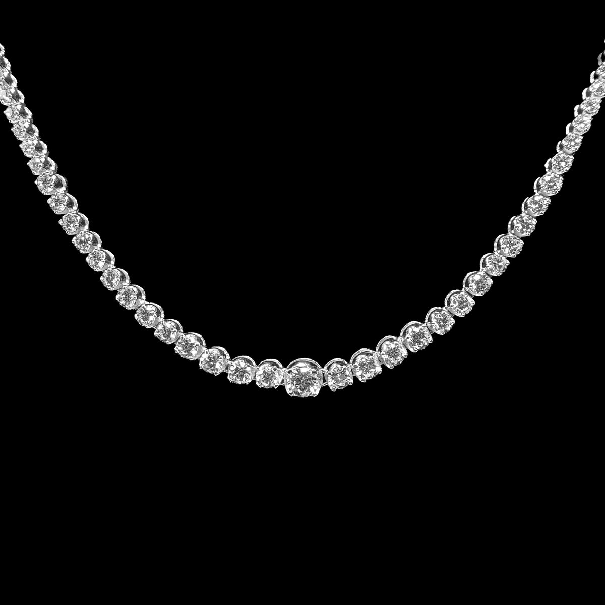 Diamond Tennis Necklace, center detail